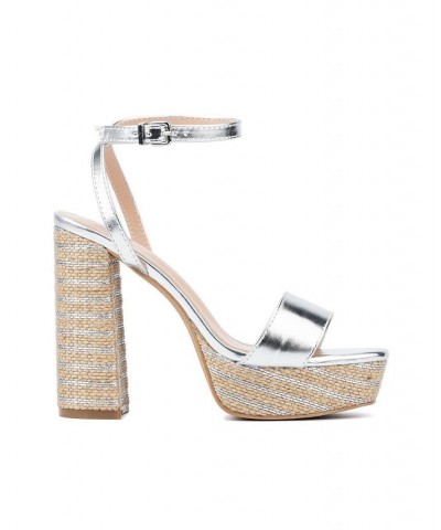 Odalina Women's Raffia Platform Heel Sandals Silver $30.34 Shoes