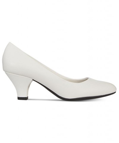 Fabulous Pumps White $35.00 Shoes