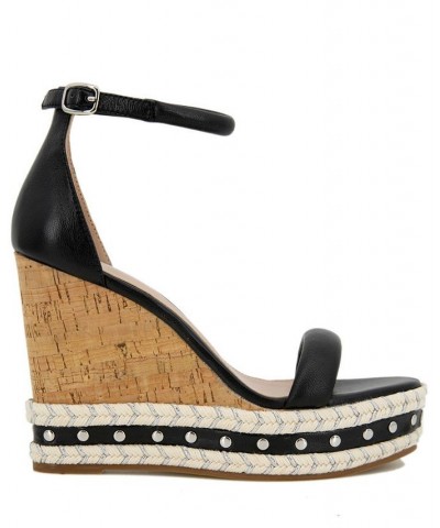 Women's Narida Wedge Sandal Black $33.11 Shoes