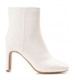 Women's Sarla Textured Bootie PD02 $49.50 Shoes