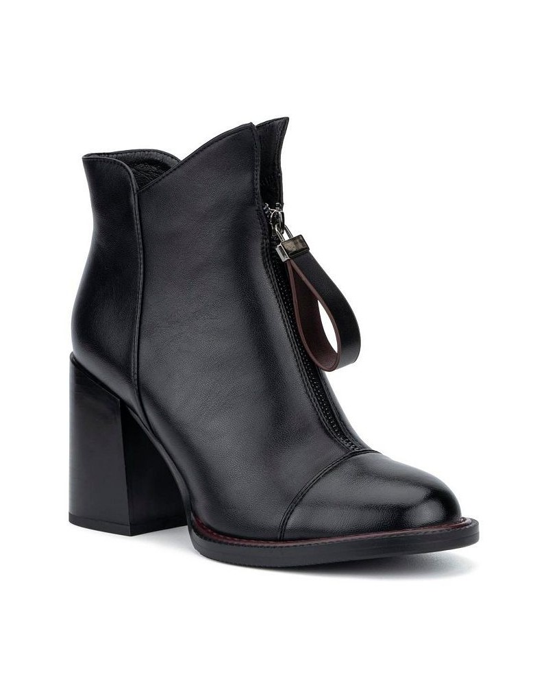 Women's Davina Bootie Black $43.31 Shoes