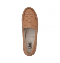 Women's Giver Moc Comfort Loafer Tan, Tumbled, Smooth $28.98 Shoes