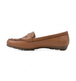 Women's Giver Moc Comfort Loafer Tan, Tumbled, Smooth $28.98 Shoes