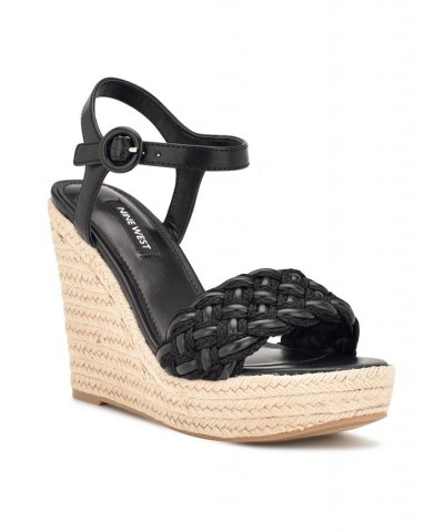 Women's Hosana Casual Round Toe Wedge Sandals Black $34.88 Shoes